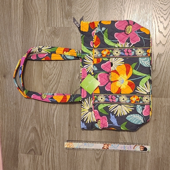 New Vera Bradley Jazzy Blooms - Picture 4 of 4